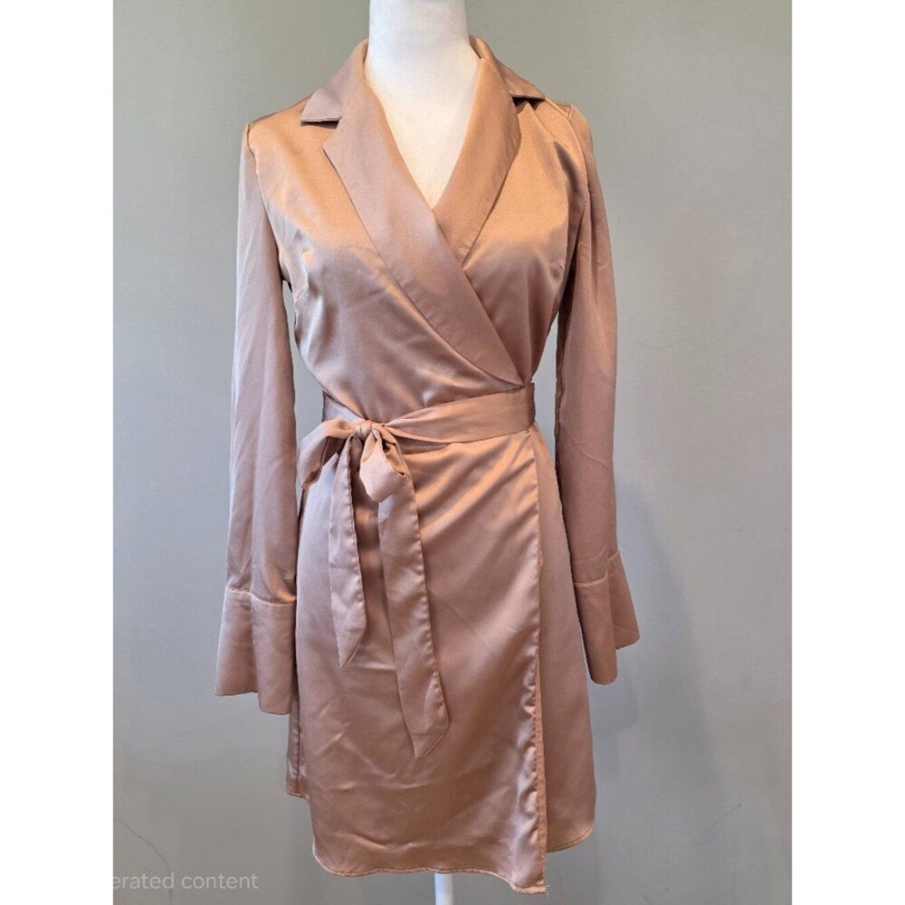Guess Champagne Satin Wrap Dress Size Small. Mini Wedding Guest Cocktail